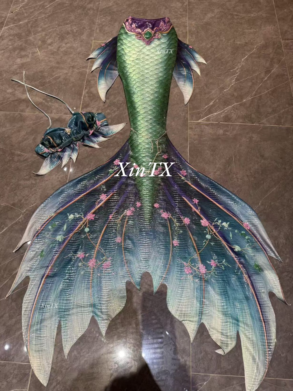 man woman mermaid tail hot sta - Aquarium Fish In recension och pris